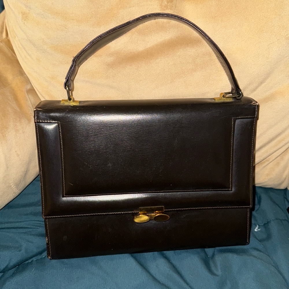 Franklin Simone bag lined and genuine leather made in Canada